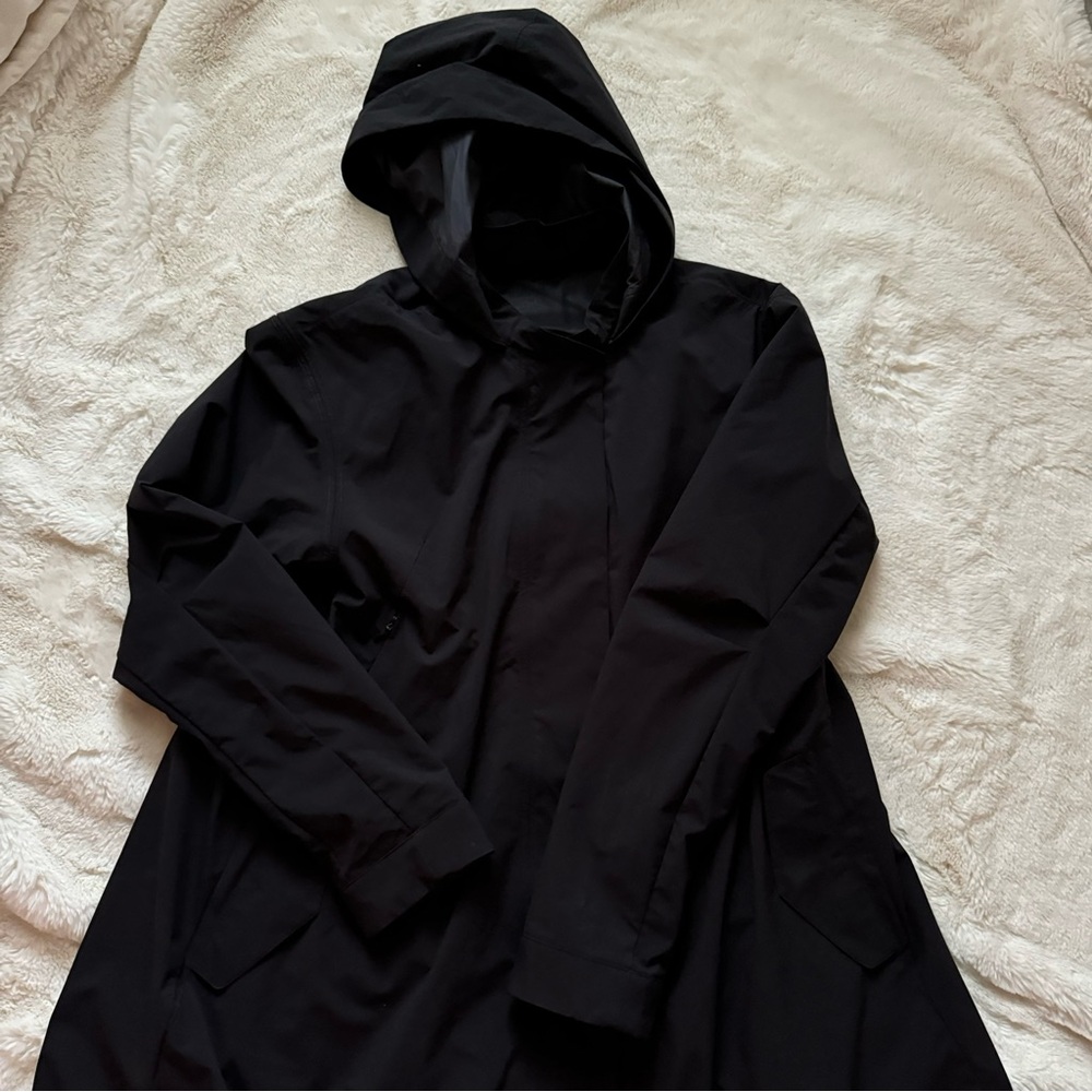 lululemon jacket - Picture 2 of 5
